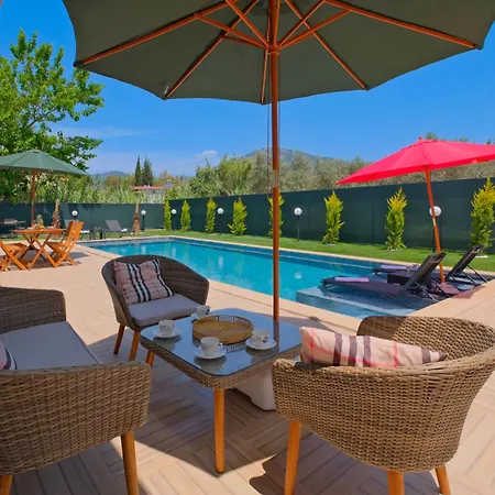 La Vitas Villa *